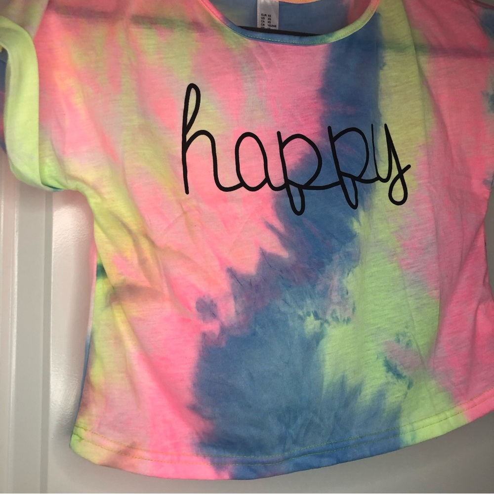 Happy Crop Top - Picture 2 of 4